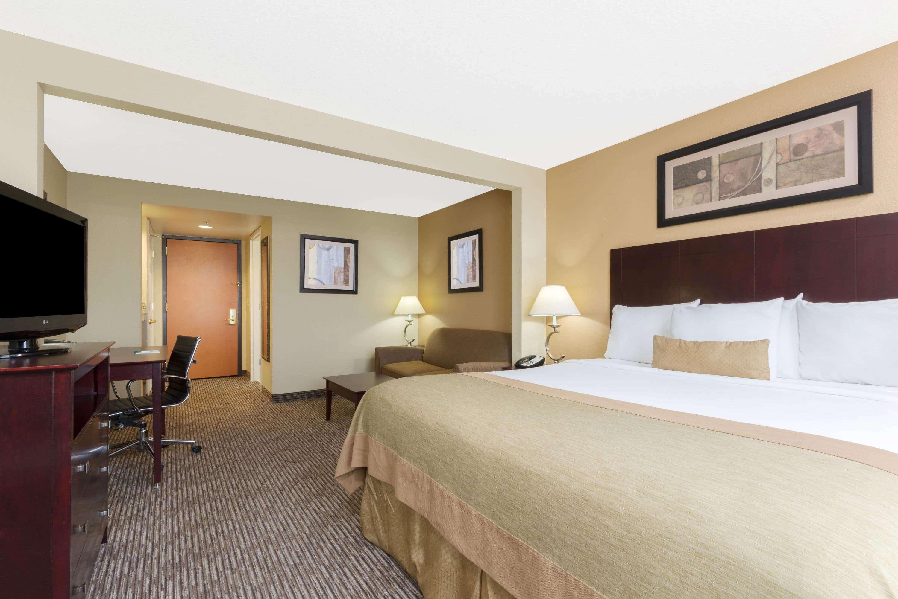 Wingate By Wyndham Dayton - Fairborn Hotel Exterior foto